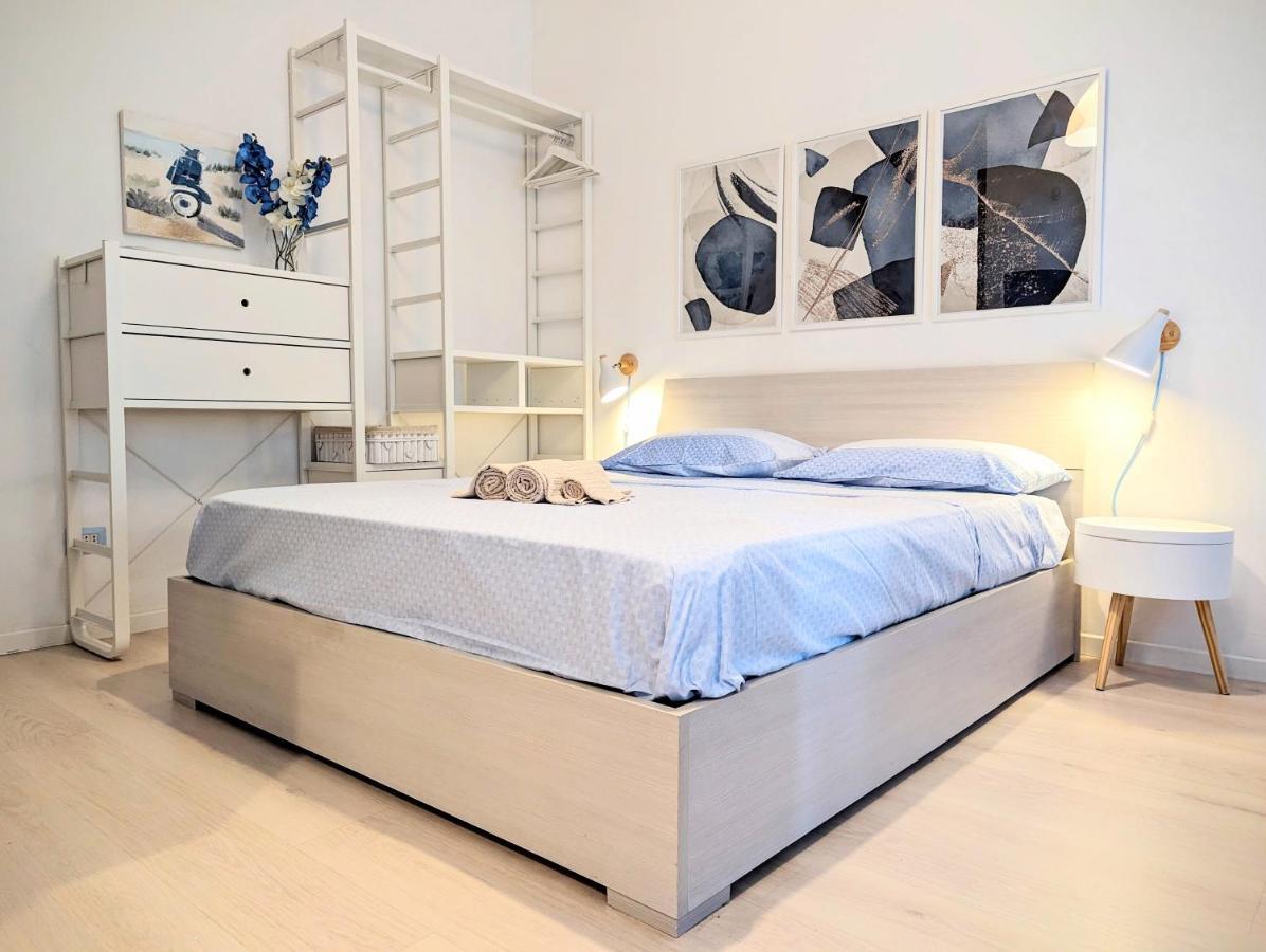 Large New Stylish Studio Apt - Metro Fast Wifi A/c * Milán